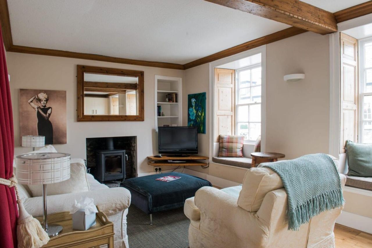 Hotel The Bear, Cowbridge Esterno foto